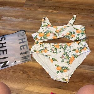 SHEIN 2 piece bathing suit.  Never worn. Size 4XL.  Smoke free home.